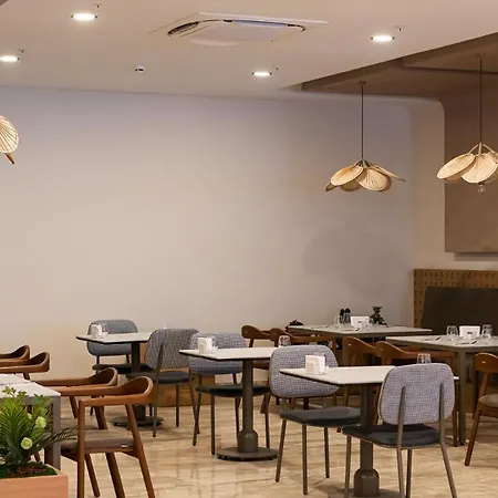 Sy 酒店 贝莱克