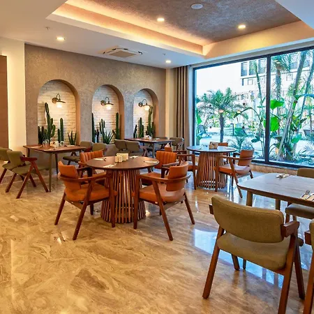 Hotel Sy 5*